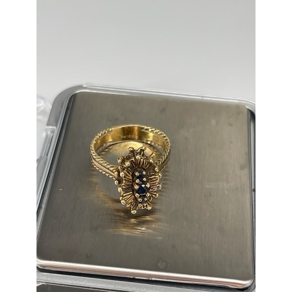 Vintage 14K Yellow Gold Black Stone Cluster Ring Floral Estate Jewelry 5.34g